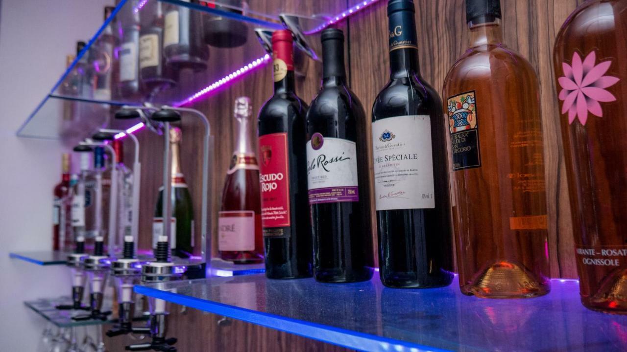 James Court Hotel & Luxury Apartments Lekki Εξωτερικό φωτογραφία
